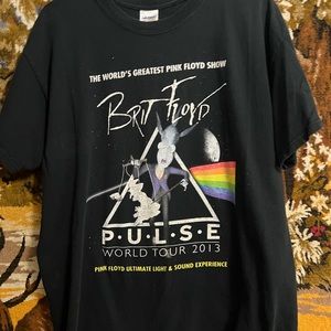 Brit Floyd Pink Floyd 2013 T-shirt size large